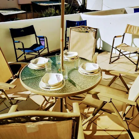 Condominio familiar y exclusivo Tres Mares